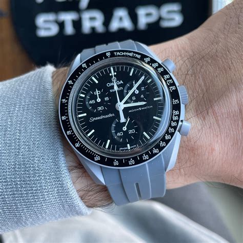 rubber strap omega speedmaster|Omega Speedmaster strap replacement.